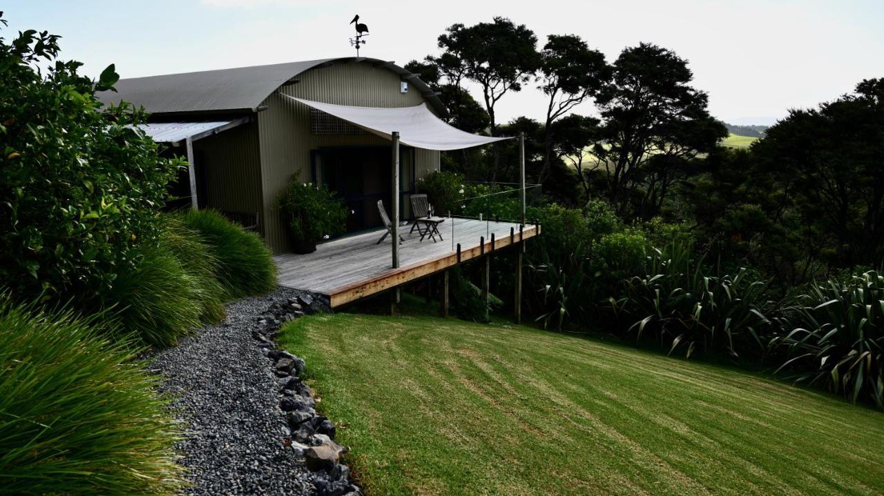 Kaka Ridge Retreat Luxury Cottage Tawharanui エクステリア 写真