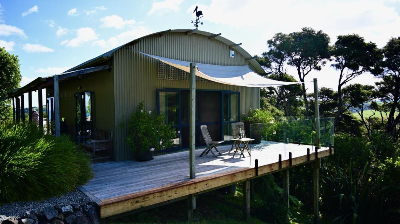 Kaka Ridge Retreat Luxury Cottage Tawharanui エクステリア 写真